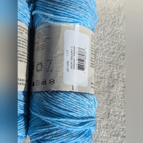 Loops And Threads Shabby Baby Blue Yarn, 3 Skiens New, Same Dye Lot - Picture 5 of 8